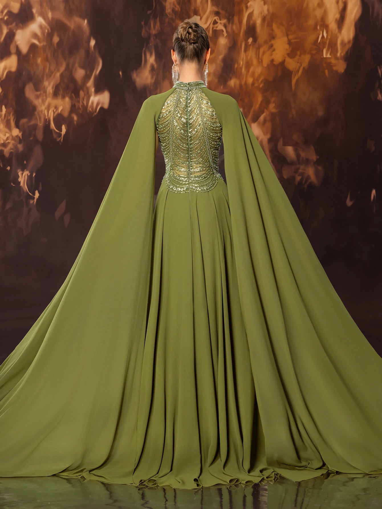 Ladies' formal banquet evening dress, high-end and gorgeous chiffon nail bead stand up collar, ultra long sleeve evening dress