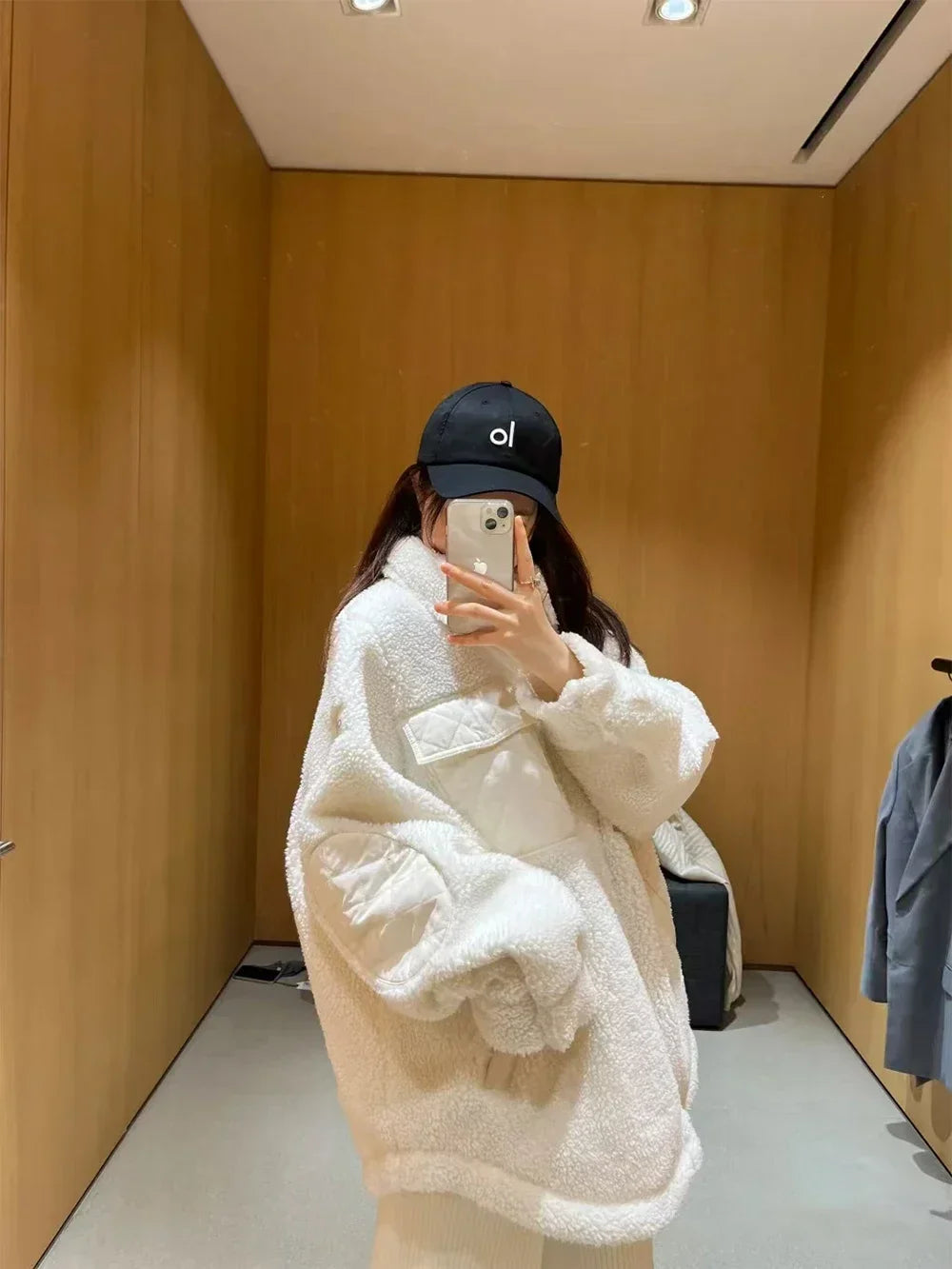 AL Coat for women Plush jacket Lapel shirt style Loose Casual White Fashion Coat Plush Medium long styles Pockets Jacket New