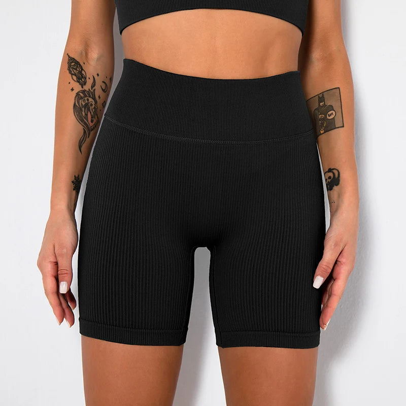 Seamless Knitted Sports Shorts Casual High Waist Push Up Cycling Shorts Fitness Running Tight Hip Lifting Yoga Shorts Sportswear