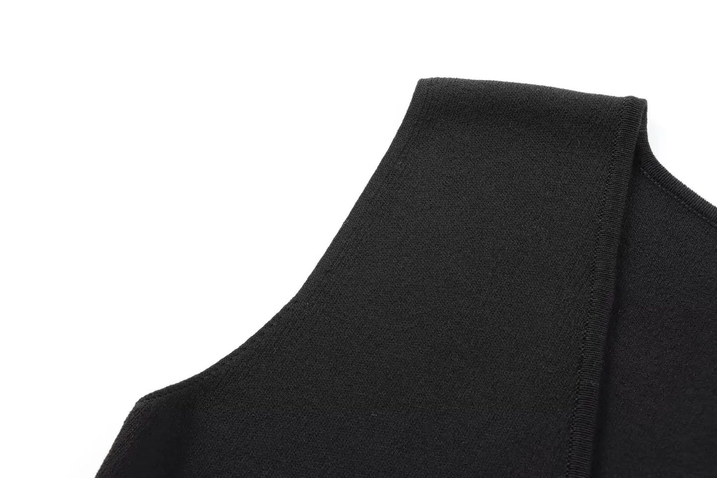 TRAF Woman Knit Vest Top Cropped Sleeveless Vests for Women 2024 Button Summer Vest Top Female Holiday Knitted Short Tops